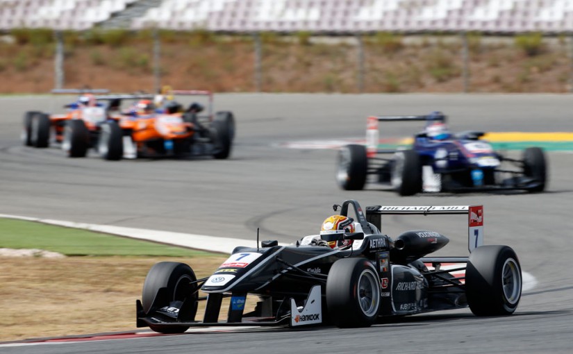 F3 FIA - Portimao : Huit points de repris !